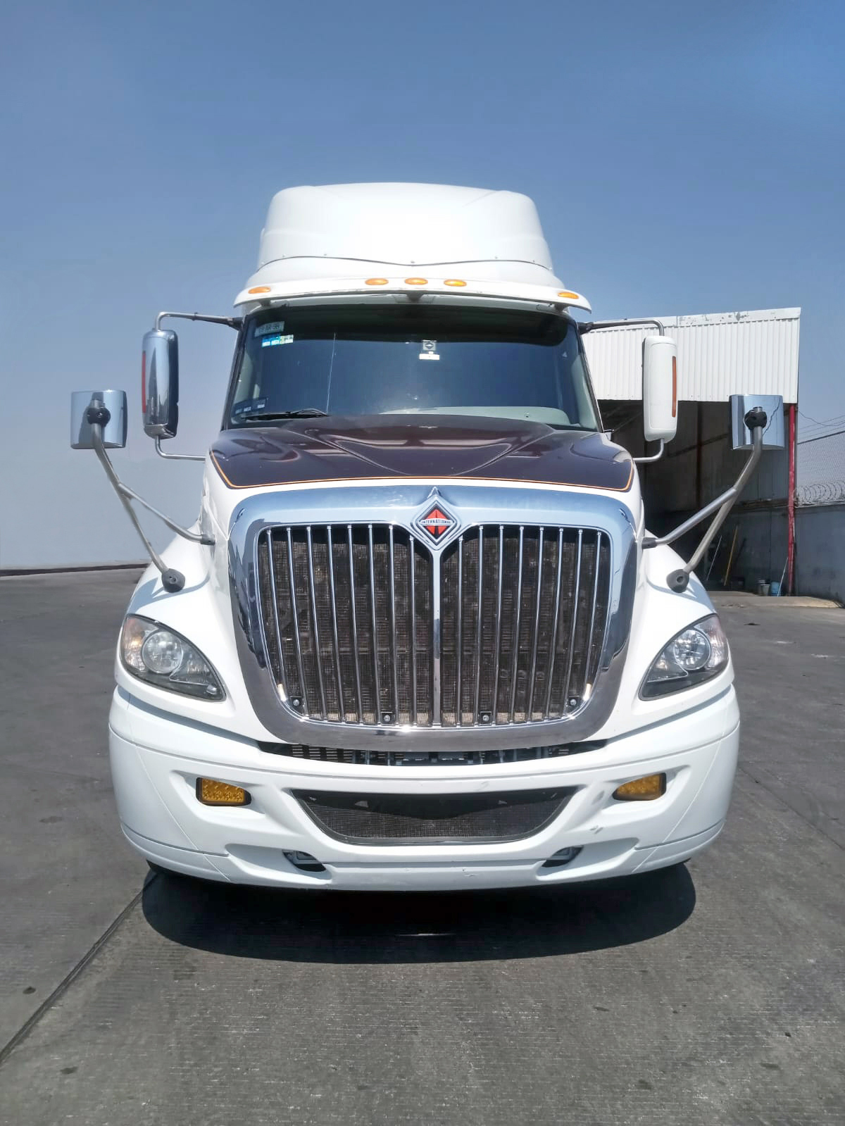 Exterior International Pro Star 2017 usado seminuevo disponible a la venta