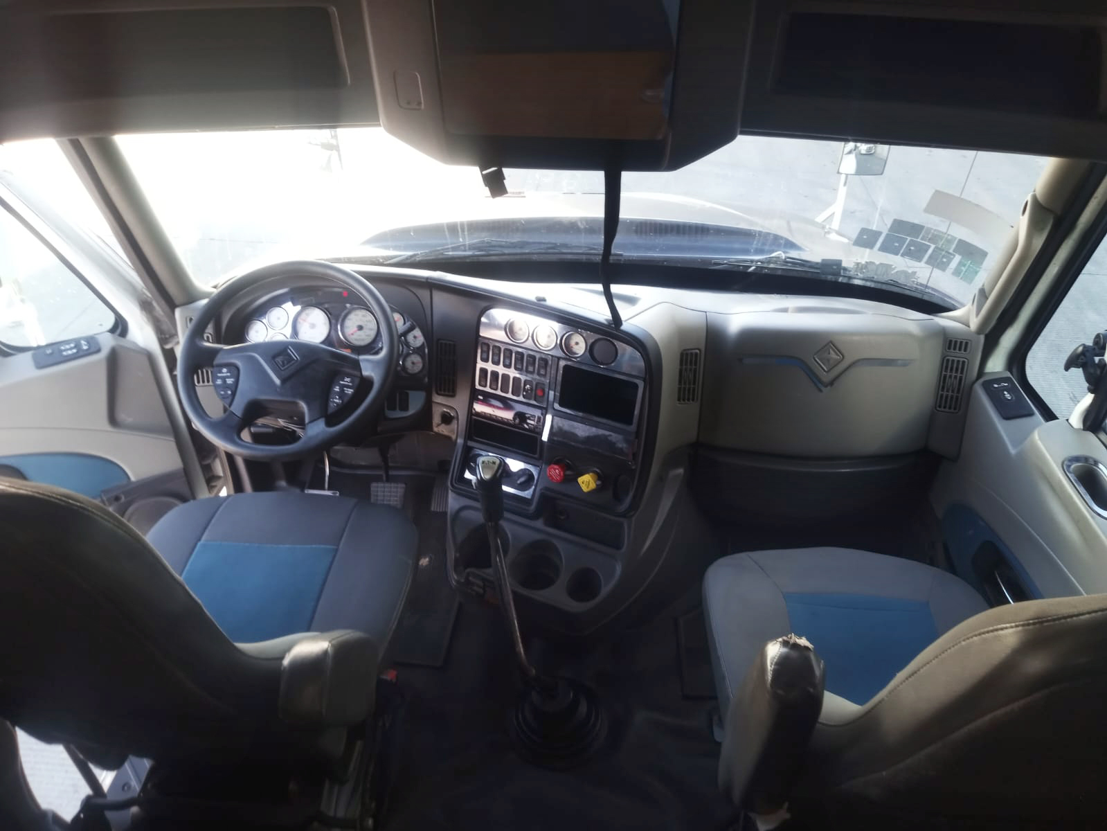 Tableto y volante interior del nternational Pro Star 2017 a la venta usado seminuevo