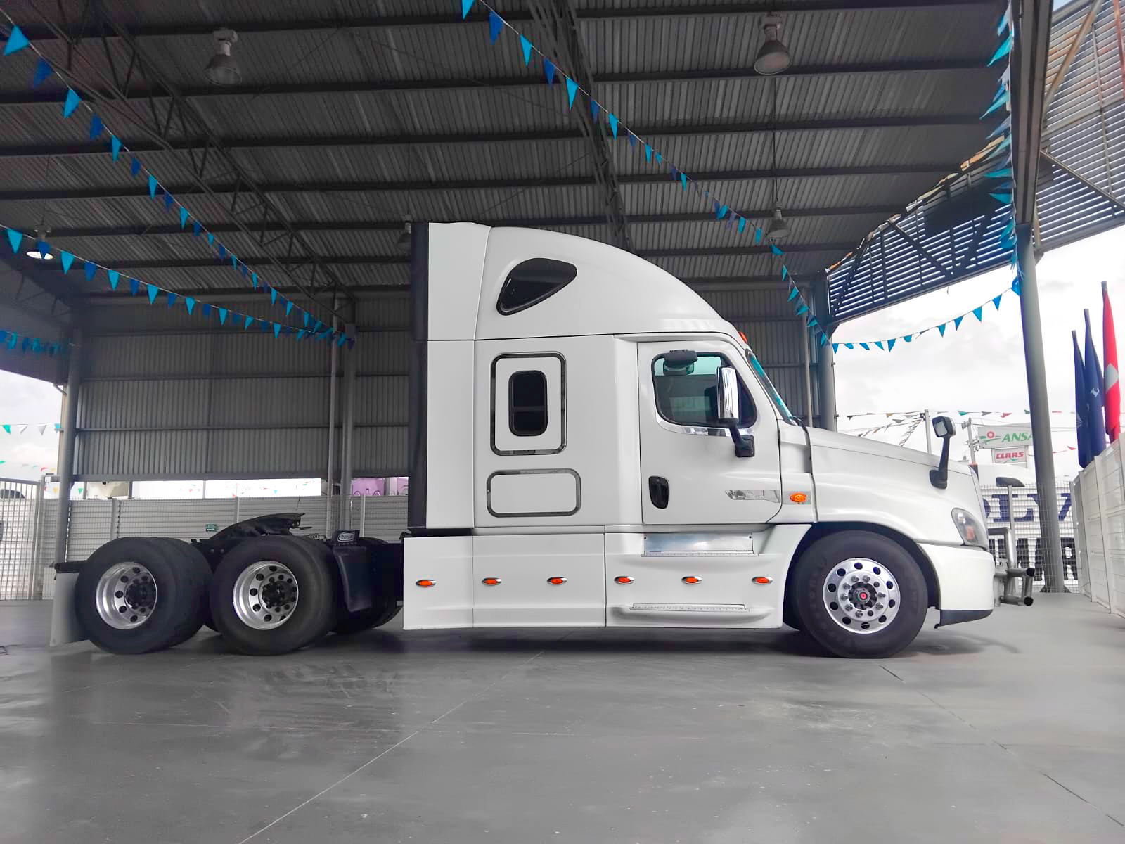 Camion usado en venta queretaro lateral de camion cascadia 2018 en venta camiones usados en excelentes condiciones listos para trabajar