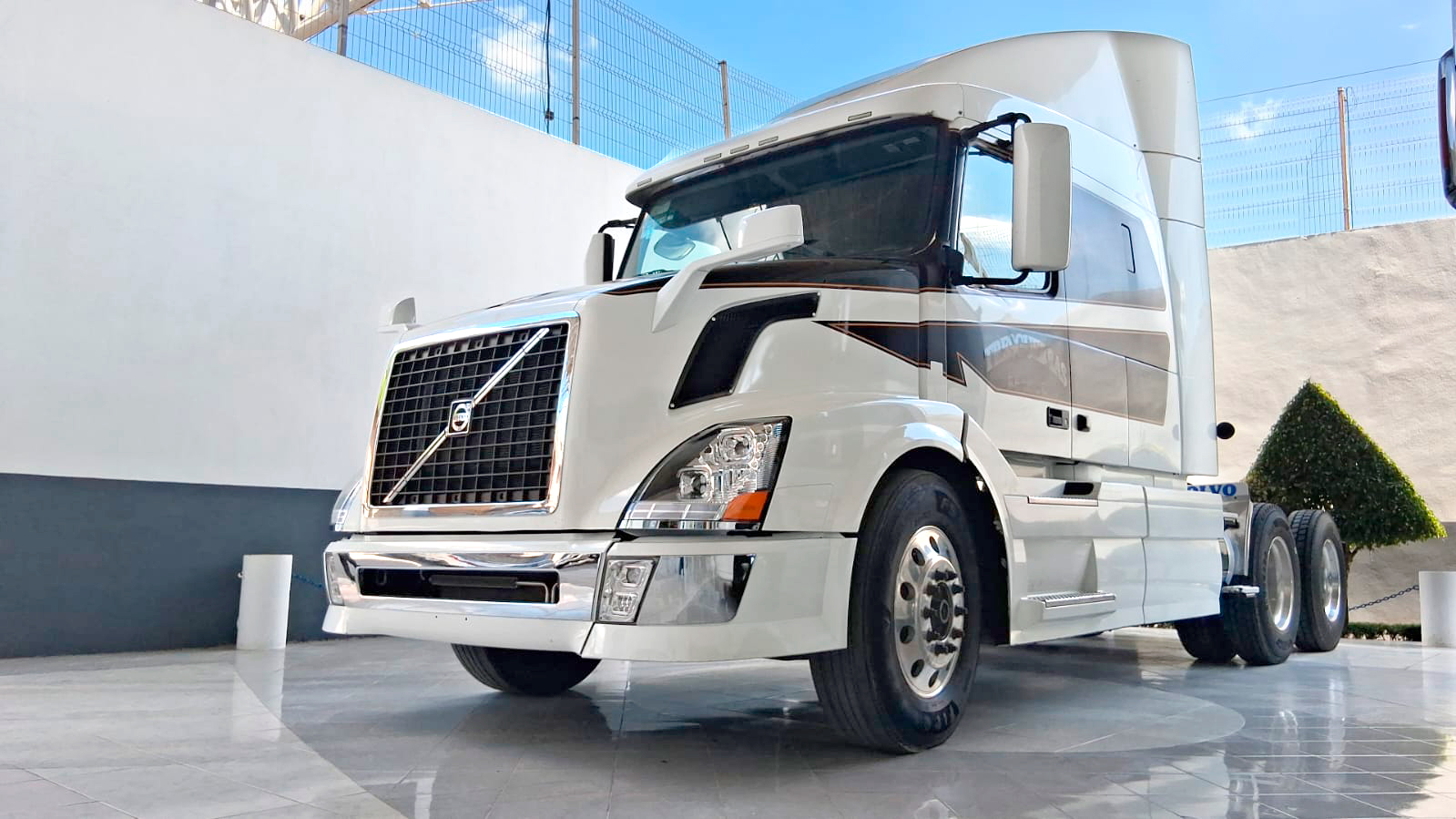 Volvo camion en venta para flotillas y hombres camion buen precio de venta camion volvo
