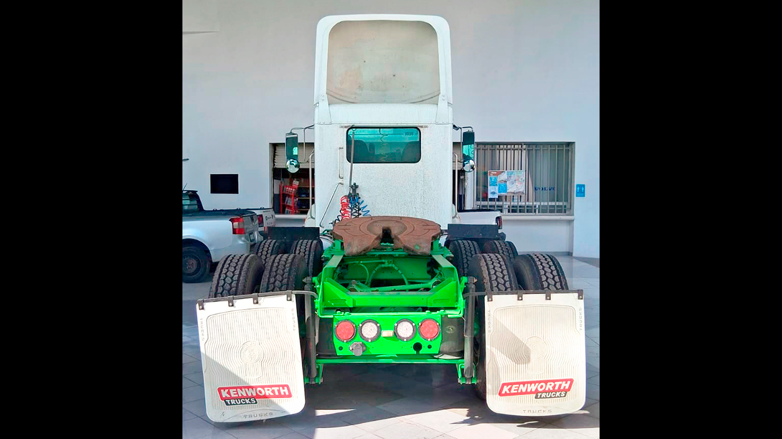 Kenworth-celaya-9.5