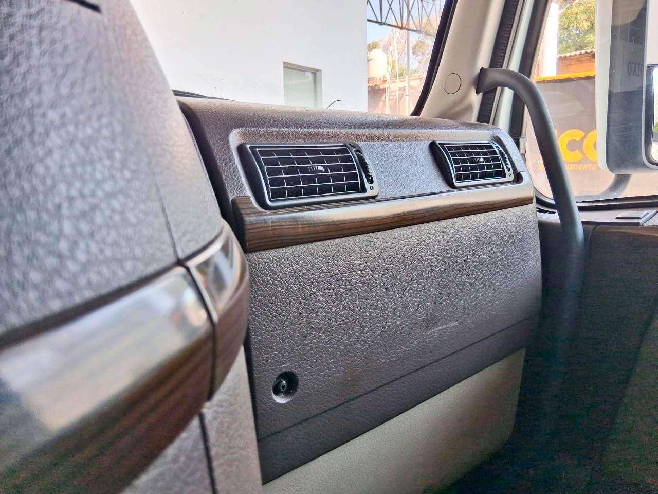 VOLVO 2013 VENTA INTERIOR