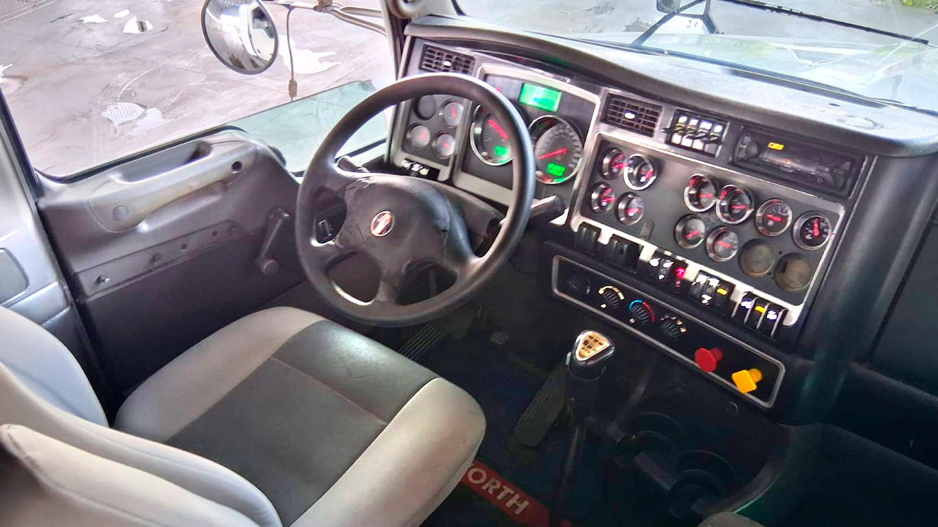 KENWORTH-T800-4